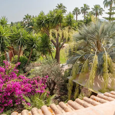 4 Piscine Quatre Murs Et Un Toit