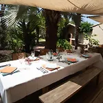 4 Piscine Quatre Murs Et Un Toit Ferienhaus *
