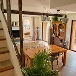 4 Piscine Quatre Murs Et Un Toit Ferienhaus *