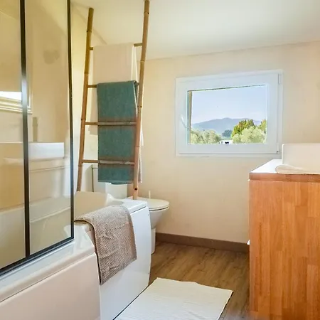 Maison Jardin Tropicale Piscine - Quatre Murs Et Un Toit 別荘 イエール