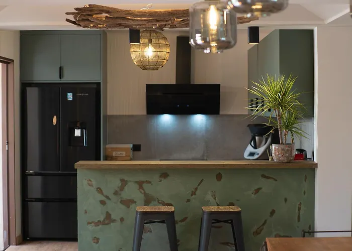 Casa vacanze 4 Piscine Quatre Murs Et Un Toit Hyères