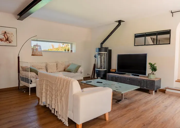 4 Piscine Quatre Murs Et Un Toit Casa vacanze